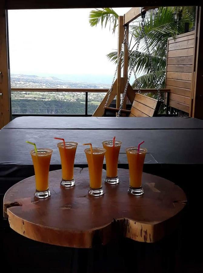 Le Belvedere Noël 外观 照片